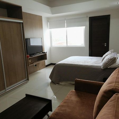 Luxury One Room Apartment In Equipetrol Santa Cruz de La Sierra Exterior photo